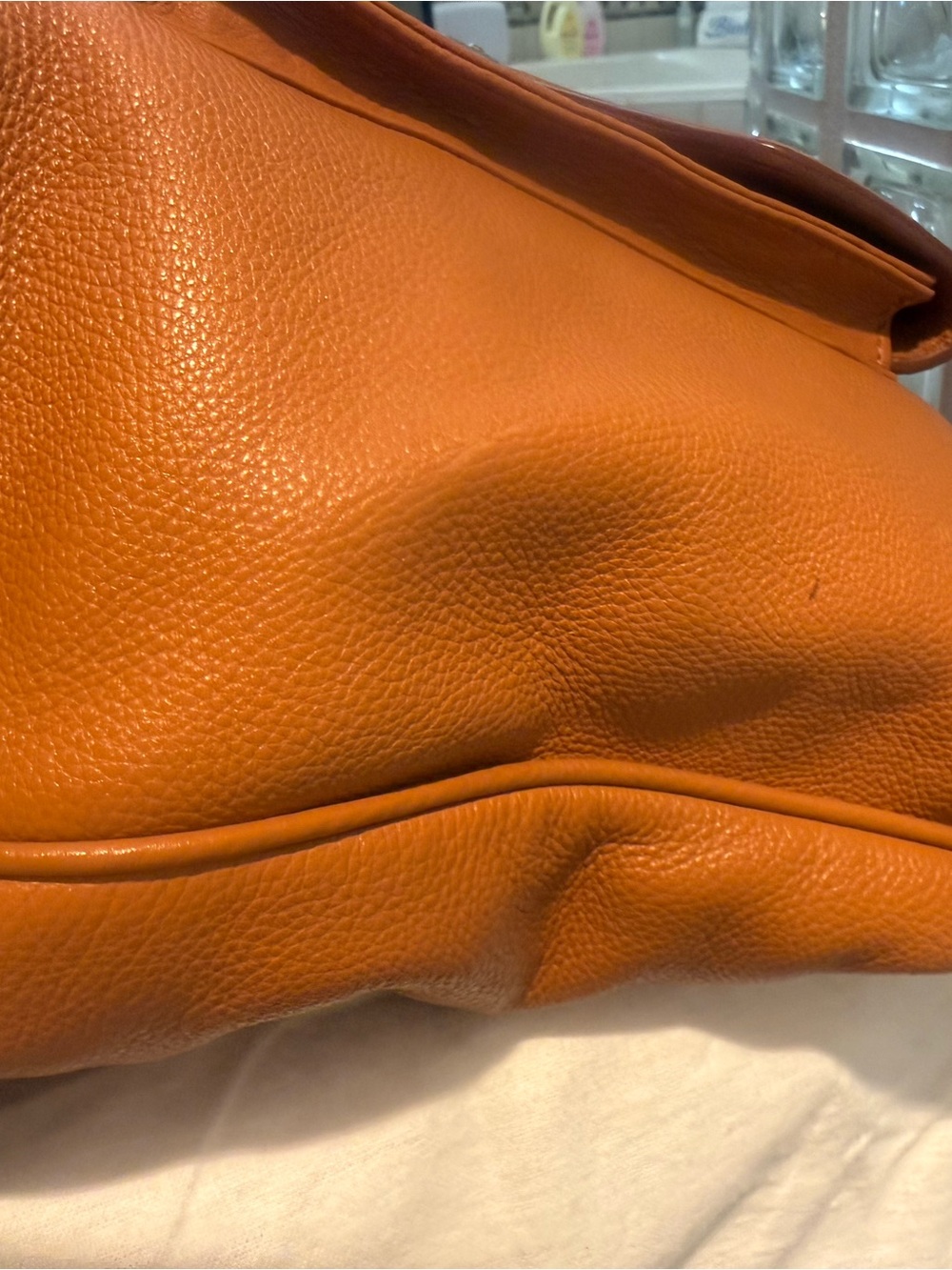 Marc by Marc Jacobs Bianca Leather Hobo Bag in Tan/Cognac Brown Pebble Leather. - Picture 10 of 17